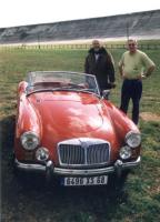 MGA rouge superbe du 68, Ditner support team, André Auer